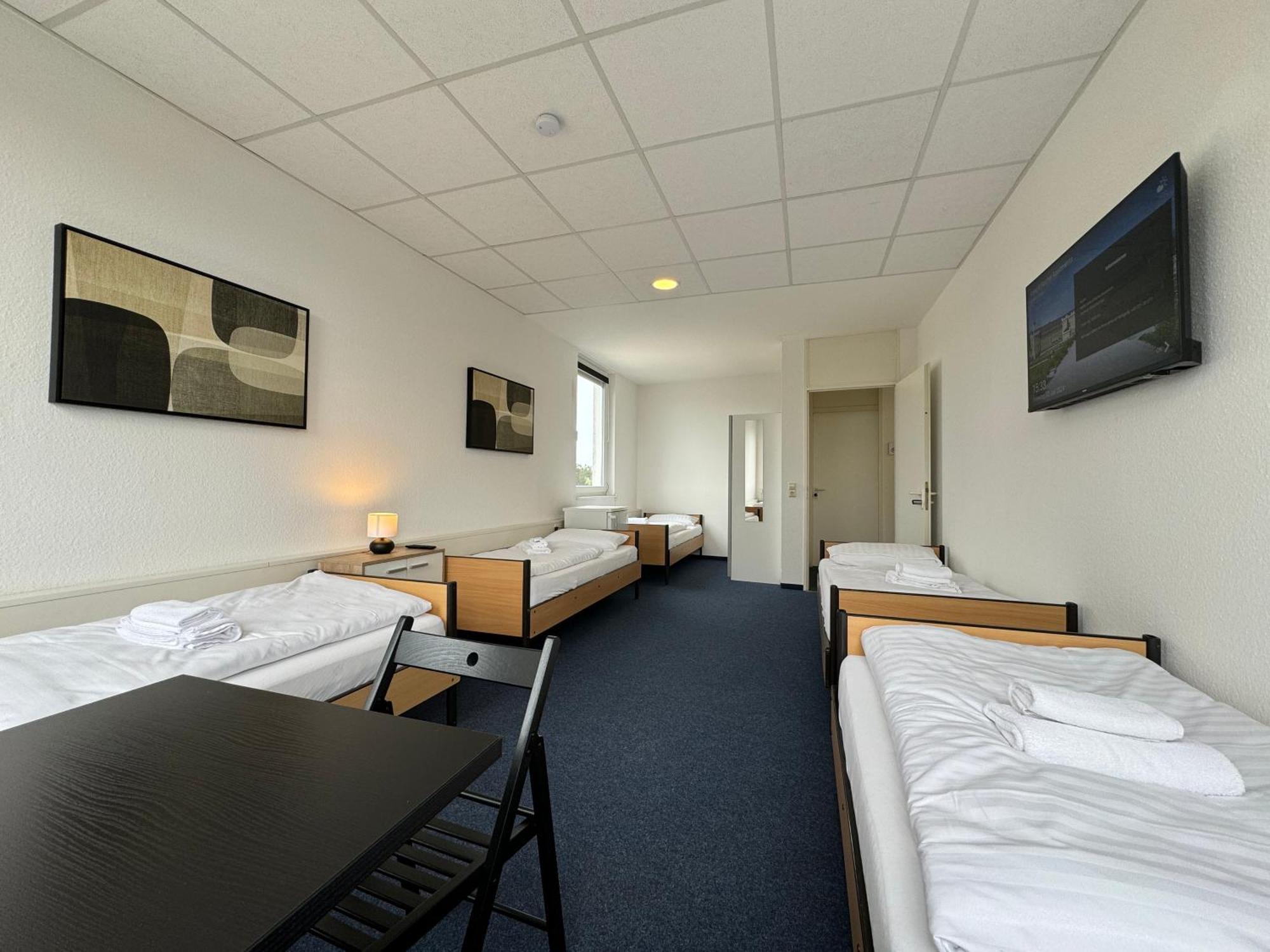Thuja Apartments Karlsruhe-Neureut By Kurzzeit Eksteriør billede