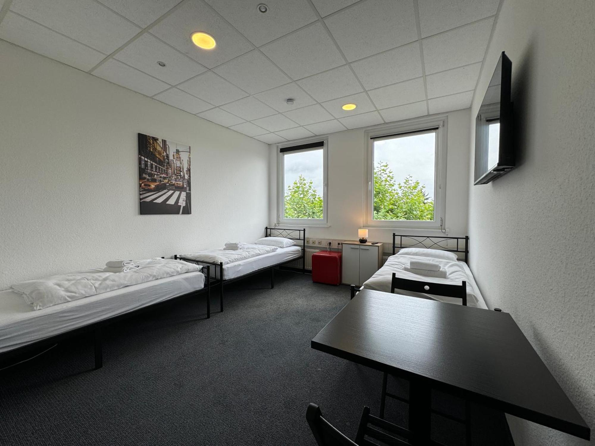Thuja Apartments Karlsruhe-Neureut By Kurzzeit Eksteriør billede