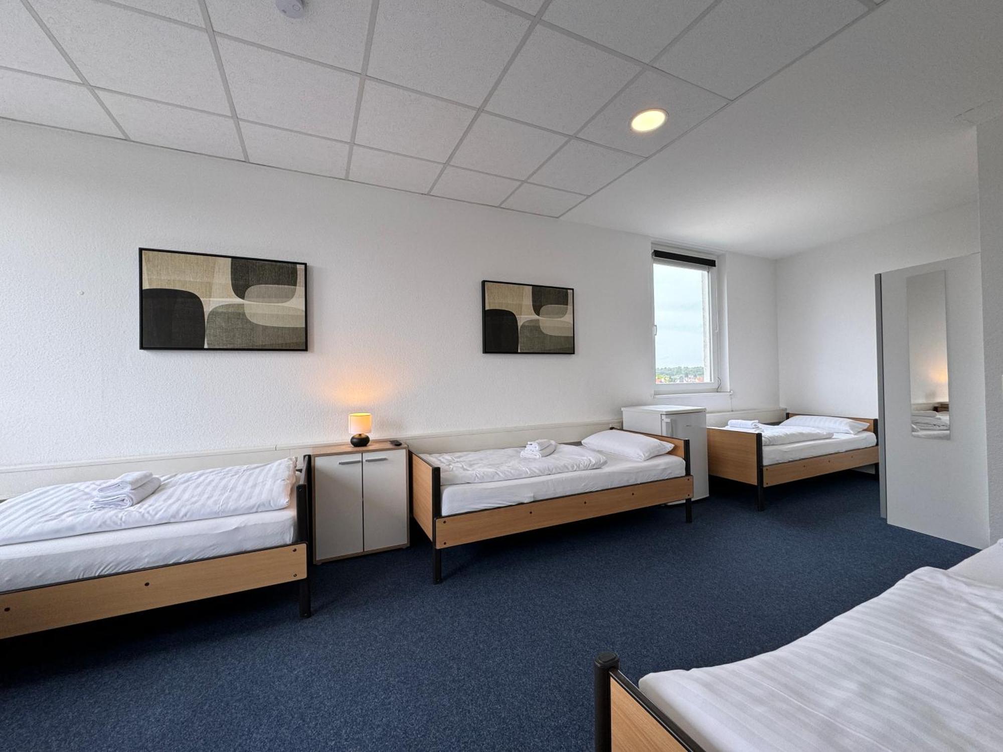 Thuja Apartments Karlsruhe-Neureut By Kurzzeit Eksteriør billede