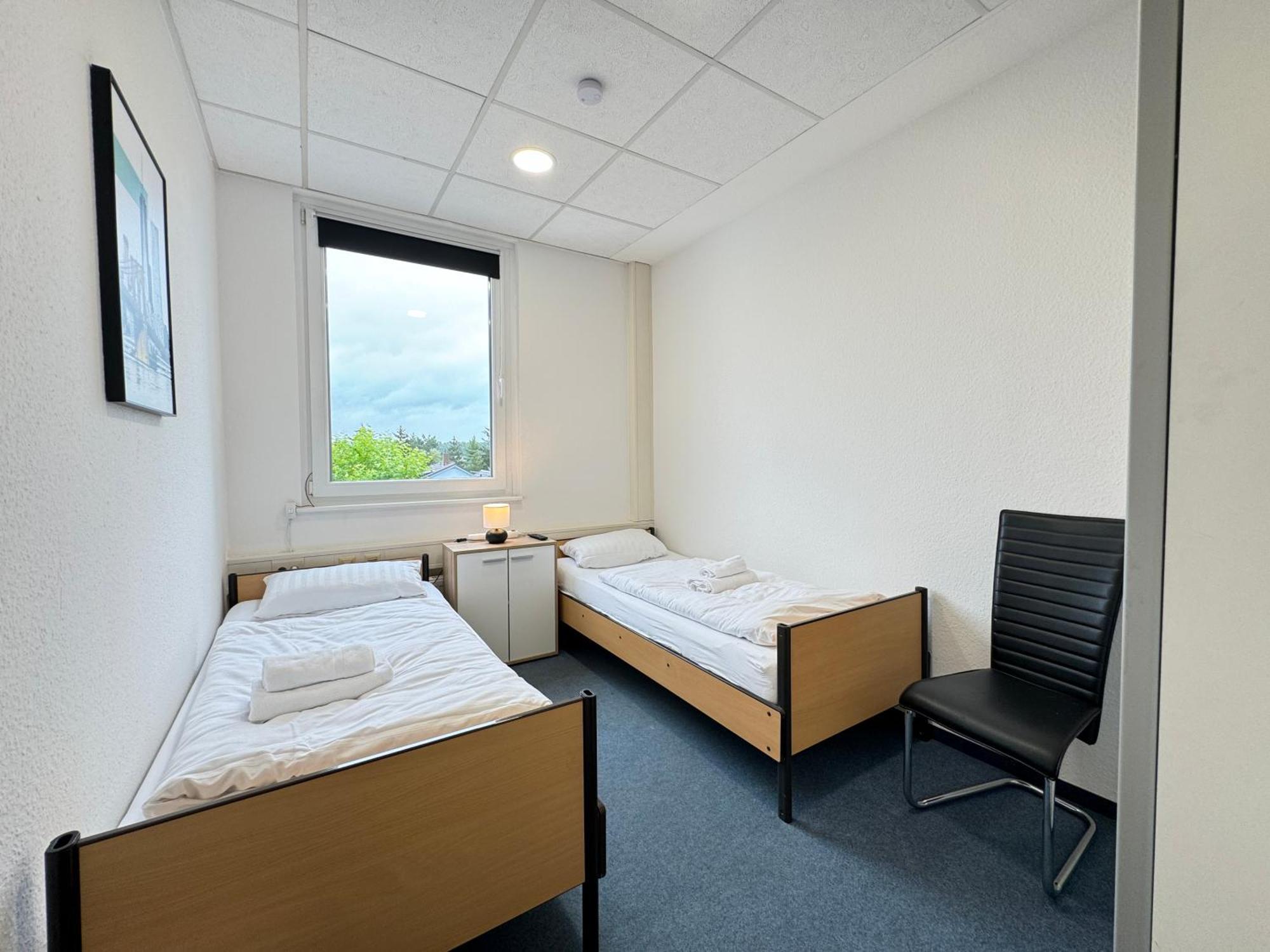 Thuja Apartments Karlsruhe-Neureut By Kurzzeit Eksteriør billede