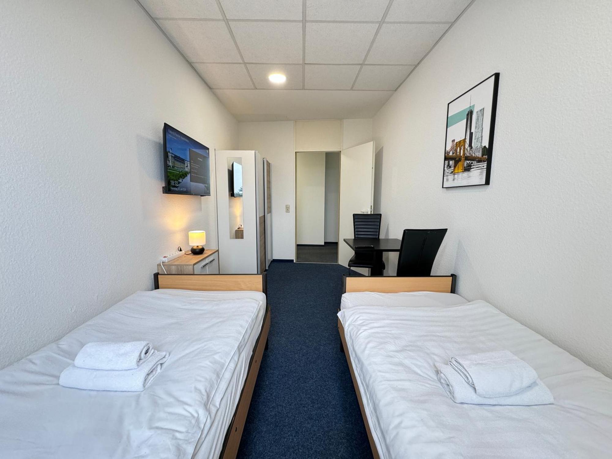 Thuja Apartments Karlsruhe-Neureut By Kurzzeit Eksteriør billede